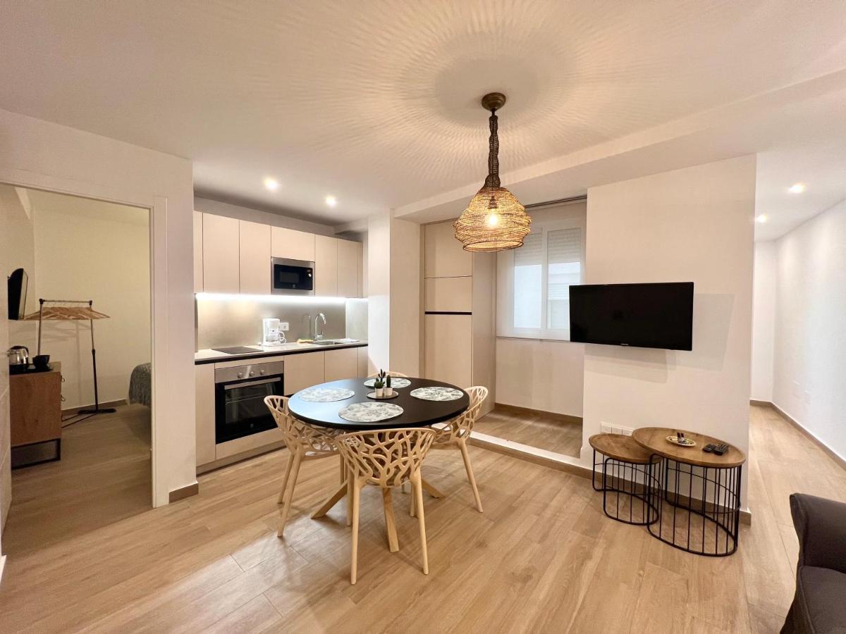 מאלגה Huerto & Private Patio In The Old Town By Ele Apartments מראה חיצוני תמונה